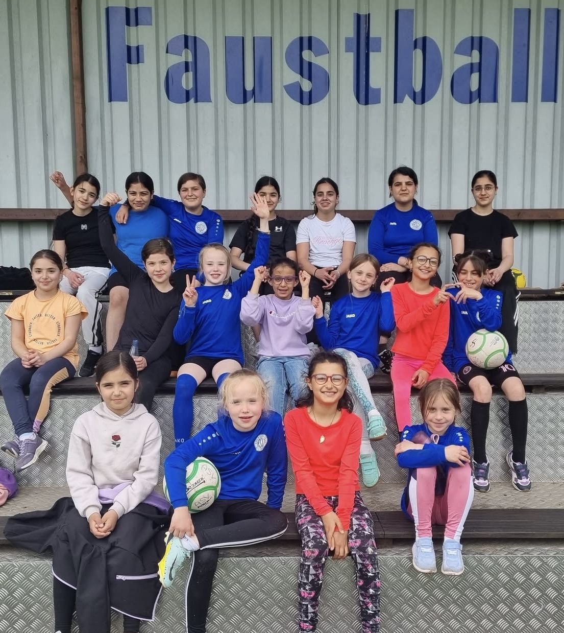 23.04.25: Trainingsstart der wU10 …