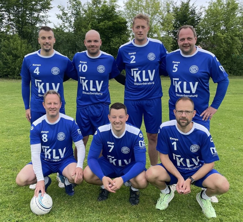 15.06.25: Niedersachsenvizemeister der Männer 35 in Empelde - unser Team.