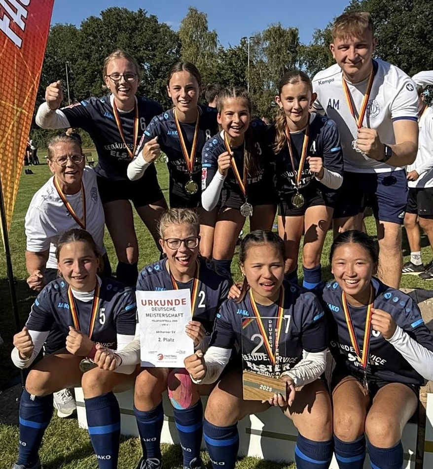 07.09.2025: Deutscher Vizemeister der weiblichen U18 in Wakendorf - unsere Mädchen.
