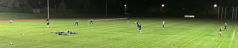Das letzte Training unserer Frauen vor dem Abflug zum Weltpokal-Finale in Llanquihue/Chile.